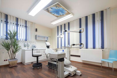Behandlungszimmer_2 - Zahnarztpraxis Dr. Gordon Schroeder in Lengerich