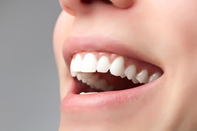 Ästhetische Zahnheilkunde - Dr. Gordon Schroeder - Zahnarztpraxis Dr. Gordon Schroeder in Lengerich